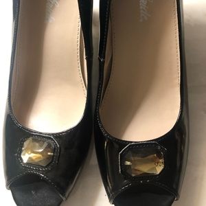 Black patent leather look peep toe heels